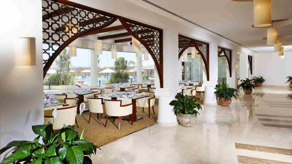 Helnan Dream Hotel And Conference Center 6th of October City Eksteriør billede The interior of the hotel